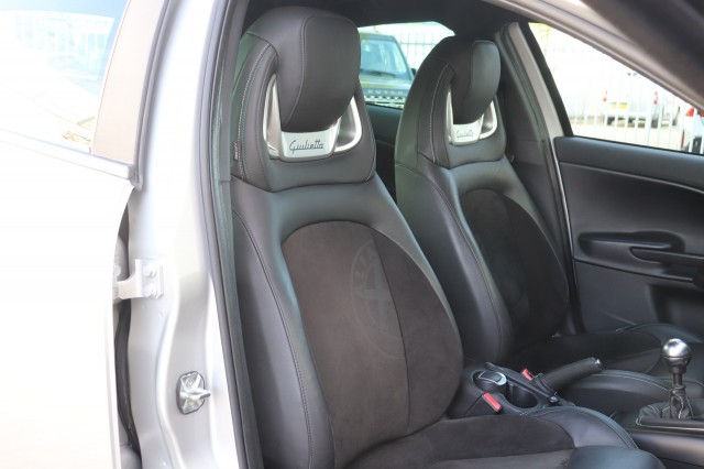 ALFA ROMEO GIULIETTA 1.4 T EXCLUSIVE, Carmix, OSS