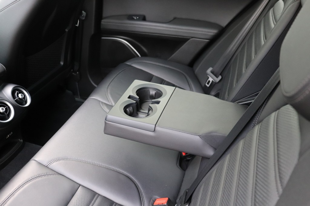 ALFA ROMEO, STELVIO