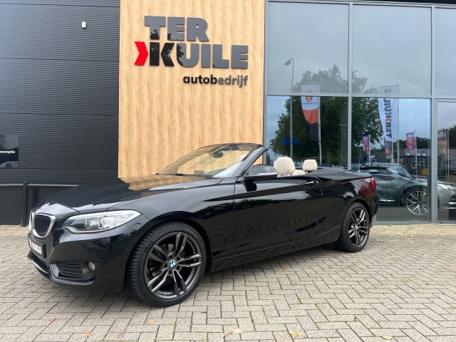 BMW 2-SERIE 218I ESSENTIAL, Autobedrijf Ter Kuile, Enschede