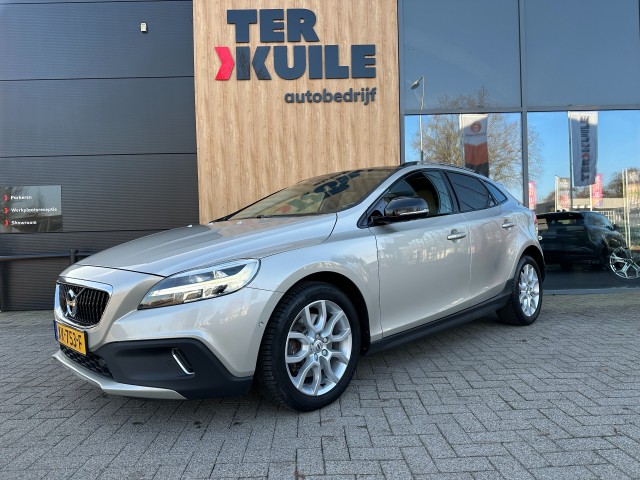 VOLVO V40 1.5 T3 Polar+ Luxury / Trekhaak / CarPlay, Autobedrijf Ter Kuile, Enschede