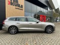 VOLVO V60 2.0 T5 Momentum / 1e eig. / dealer ond., Autobedrijf Ter Kuile, Enschede