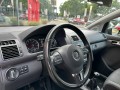 VOLKSWAGEN TOURAN 1.2 TSI Comfortline / Trekh. / Navi / Clima, Autobedrijf Ter Kuile, Enschede