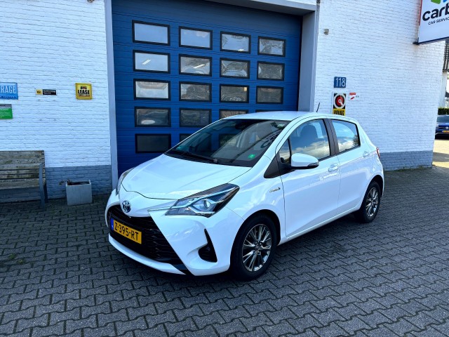 TOYOTA YARIS 1.5 HYB. DYNAMIC - Automaat LM. velgen, Car Service Swalmen, Swalmen