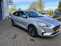 FORD FOCUS 1.0 ECOB. ST Line Business, Airco, Nav, Trekhaak, CarPlay, Keyless, Car Service Swalmen, Swalmen