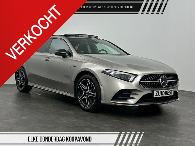 MERCEDES-BENZ A-KLASSE - 250 e AMG Line Pano ACC 360 Leder