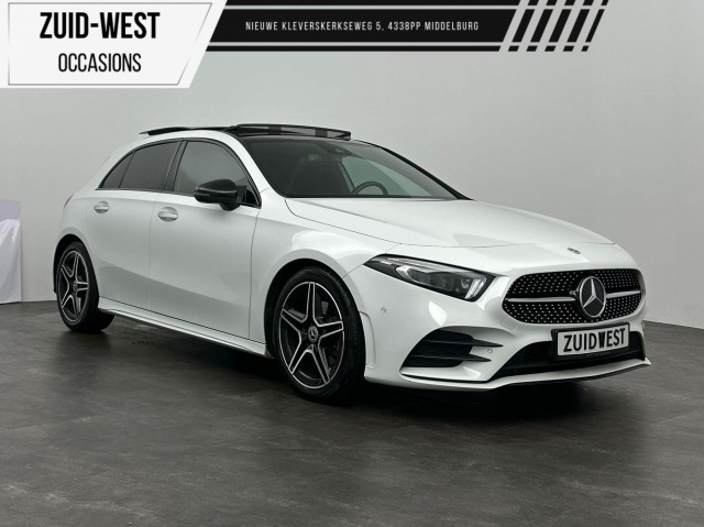 MERCEDES-BENZ A-KLASSE - A 200 AMG Line Pano Sfeer 360 Led