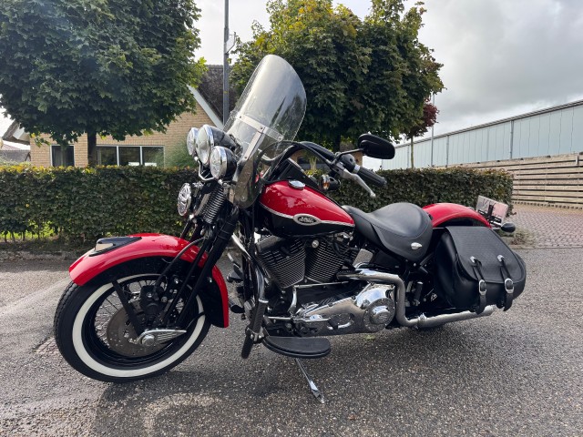 HARLEY-DAVIDSON Heritage  springer (5HD) , American Bike Store, Warmenhuizen