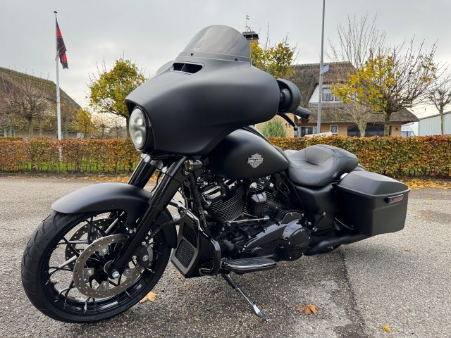 Harley-davidson Street glide btw streetglide special flh - 