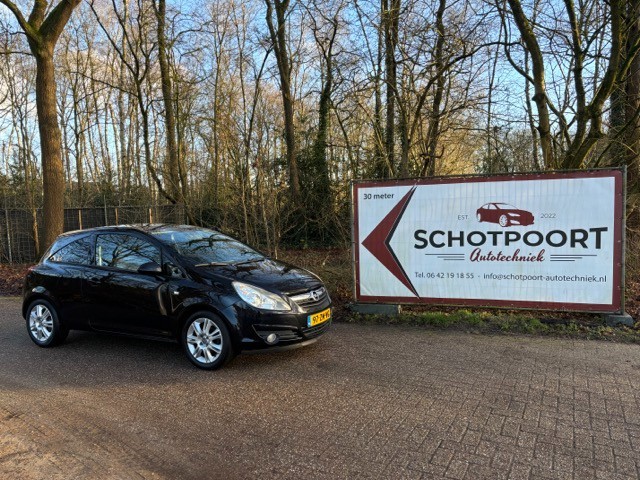 OPEL CORSA 1.4-16V SPORT **Cruise/Airco**, Schotpoort Autotechniek, Eerbeek