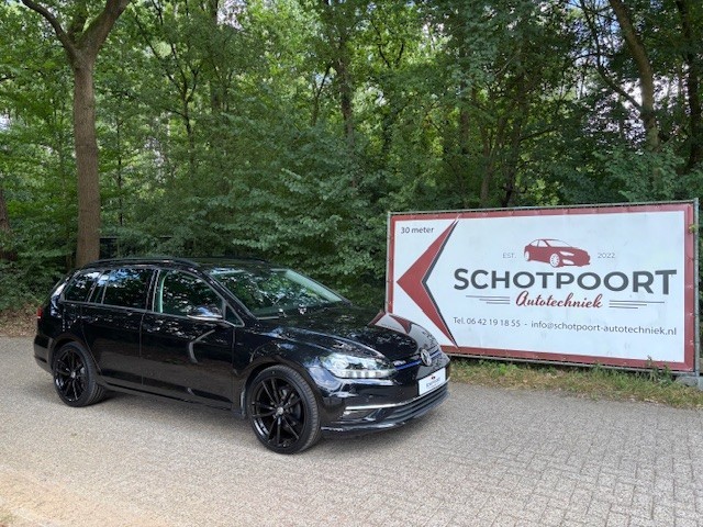 VOLKSWAGEN GOLF 1.5 TSI **19inch//DAB//CArplay//PAno dak**, Schotpoort Autotechniek, Eerbeek
