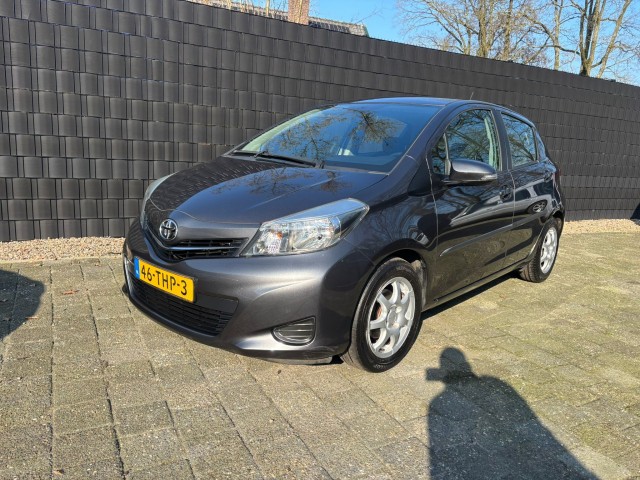 TOYOTA YARIS 1.3 VVT-I DYNAMIC, Schotpoort Autotechniek, Eerbeek