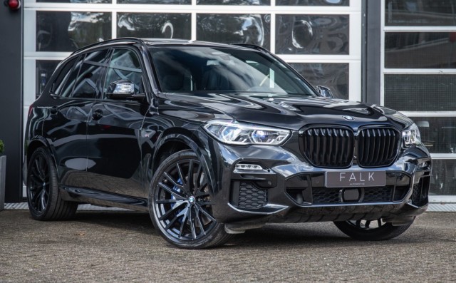 BMW X5 xDRIVE45e M SPORT Individual Skylounge Laser 360c Parfum Pano So, FALK Automotive, Valkenswaard