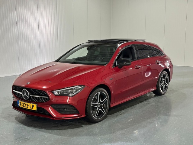 Mercedes-benz Cla-klasse - Shooting Brake 250 e Business Solution AMG Limited Pano