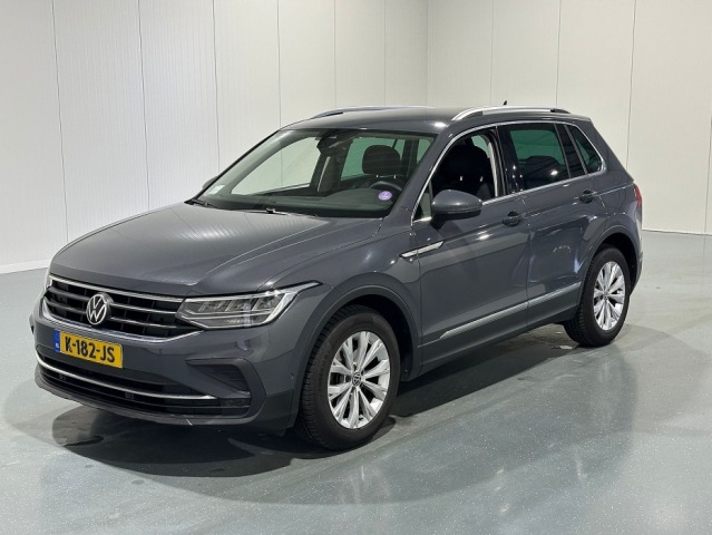 Volkswagen Tiguan - 1.5 TSI Life Business