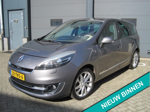 Renault Grand scenic - 2.0 16V 140 AUTOMAAT 7p Privilège ECC/NAV/PDC