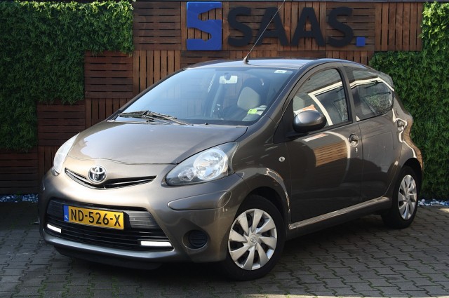 TOYOTA AYGO Dealer onderhouden / Airco / Automaat, Autobedrijf SAAS B.V., Enschede