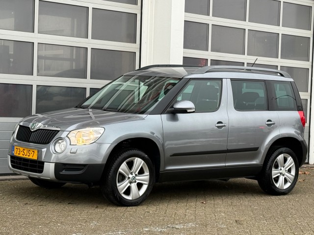SKODA YETI 1.2 TSI 105PK Tour 6-Bak Navi Clima Trekhaak NW APK, Van Veen Automotive, Hengelo