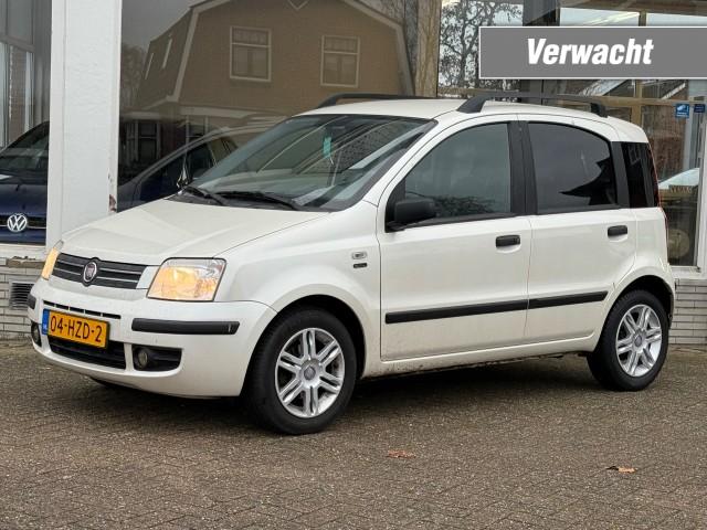 FIAT PANDA Verwacht 1.2 Emotion Clima Half-leer Pdc NW APK!, Van Veen Automotive, Hengelo