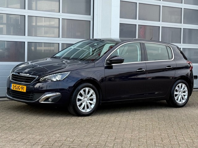 PEUGEOT 308 1.6 Turbo 156PK Premiere Navi Pano Trekhaak, Van Veen Automotive, Hengelo