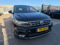 VOLKSWAGEN TIGUAN 2.0 TDI HIGHLINE *R-LINE*, Baja Auto's B.V., Losser
