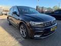 VOLKSWAGEN TIGUAN 2.0 TDI HIGHLINE *R-LINE*, Baja Auto's B.V., Losser