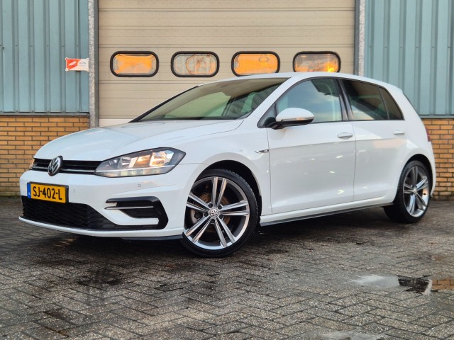 VOLKSWAGEN GOLF 1.0 TSI HL BNS R, virtueel cockpit, auto als nieuw HML Autoservice, Barneveld