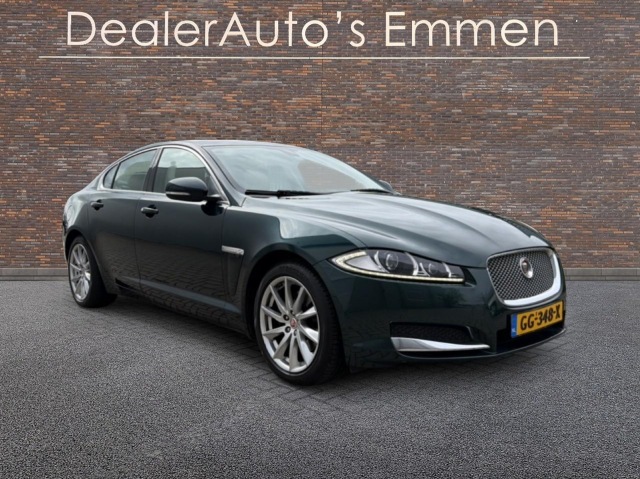 Jaguar Xf - 2.0 LEDER NAVI LMV CRUISE