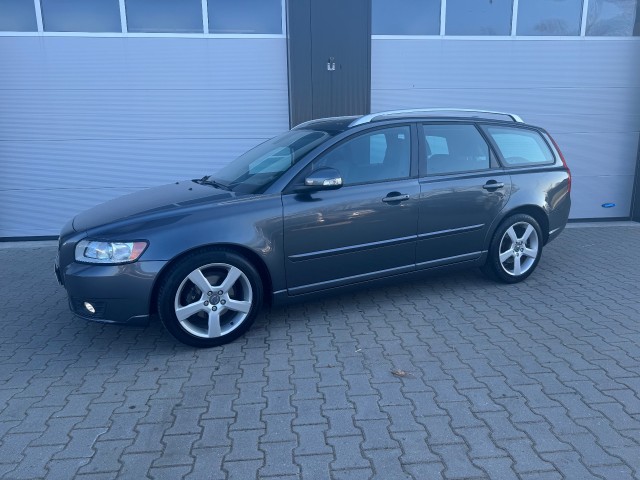 VOLVO V50 2.0 BUSINESS PRO EDITION / Lederen bekleding / 17'' LM / Onderho, LDV Mobility, Ruurlo