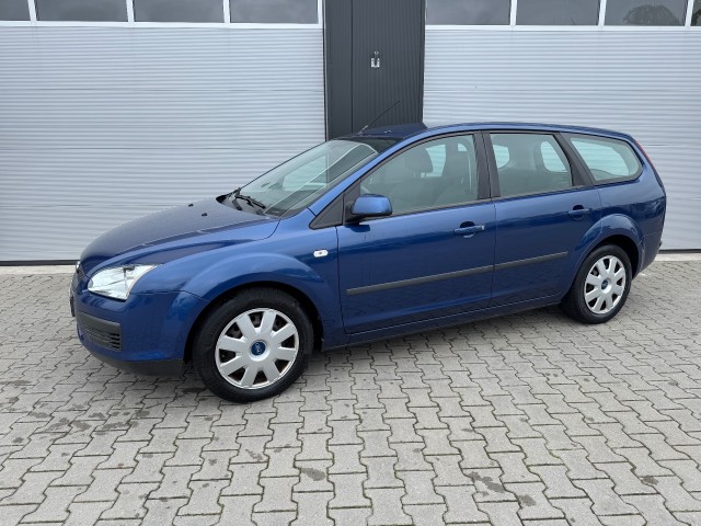 FORD FOCUS 1.6-16V TREND / Dealer onderhouden / Trekhaak / Airco, LDV Mobility, Ruurlo