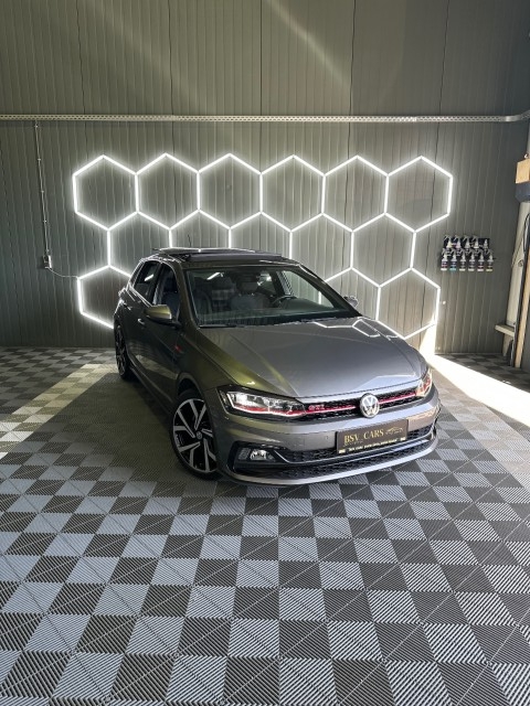 VOLKSWAGEN POLO 2.0 GTI Dsg6 Pano Navi Cruise Led Beats camera financiering!!