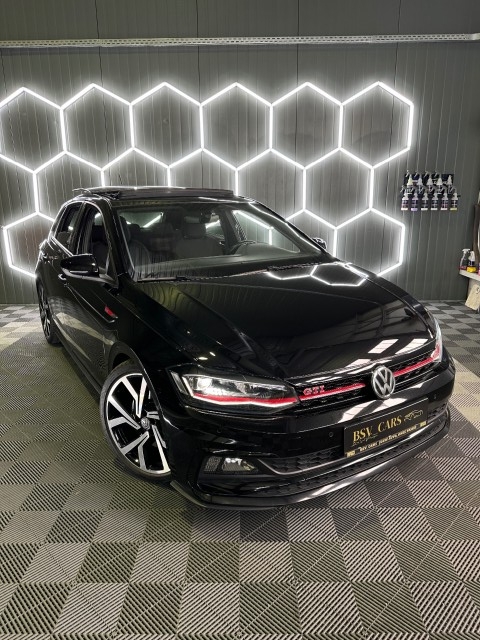 VOLKSWAGEN POLO 2.0 GTI Dsg6 camera/Pano/Led/Beats