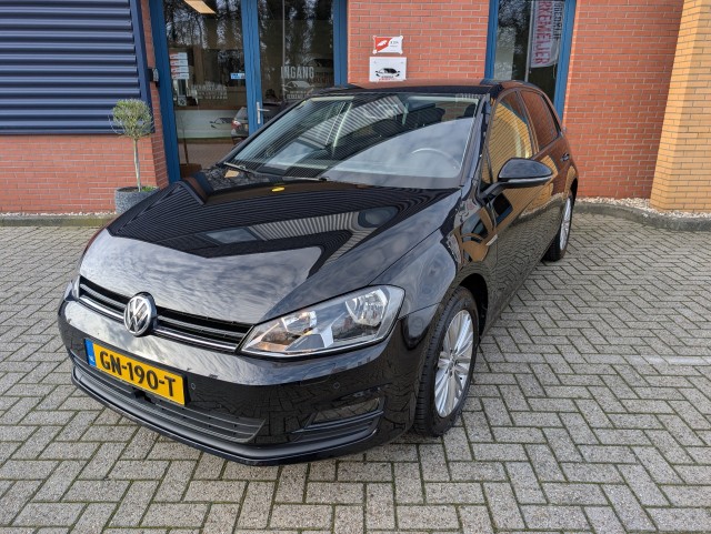 VOLKSWAGEN GOLF 1.4 TSI HIGHLINE,Automaat,Airco,Stoelverwarming,Trekhaak, Autobedrijf Kerkemeijer, Delden