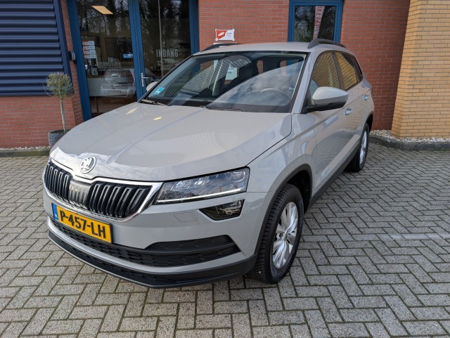 SKODA KAROQ 1.5 TSI ACT BUS. ED. AUTOMAAT, Trekhaak, Stoelverw,laneassist, Autobedrijf Kerkemeijer, Delden