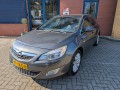 OPEL ASTRA 1.4 TURBO COSMO, trekhaak, navi, cruise, airco , Autobedrijf Kerkemeijer, Delden