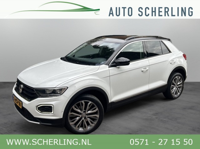 Volkswagen T-roc - 1.5 TSI 150pk Automaat Navi, ACC, 18