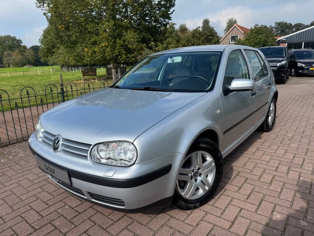 VOLKSWAGEN GOLF Golf 4 2.0 Comfort, *Zeer Mooi *92.000 KM!, Autobedrijf ter Braack, Rietmolen