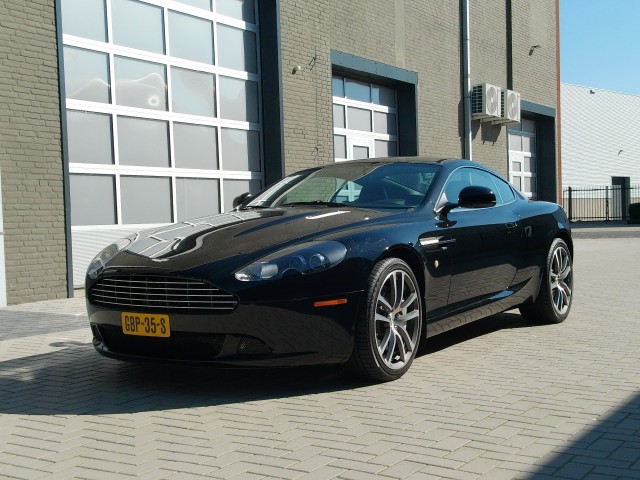 ASTON MARTIN DB9 5.9 V12 Touchtronic/Cruise control/470 PK/Obsidian Black