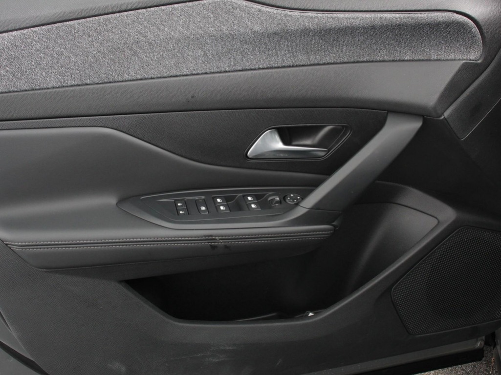 PEUGEOT, 408