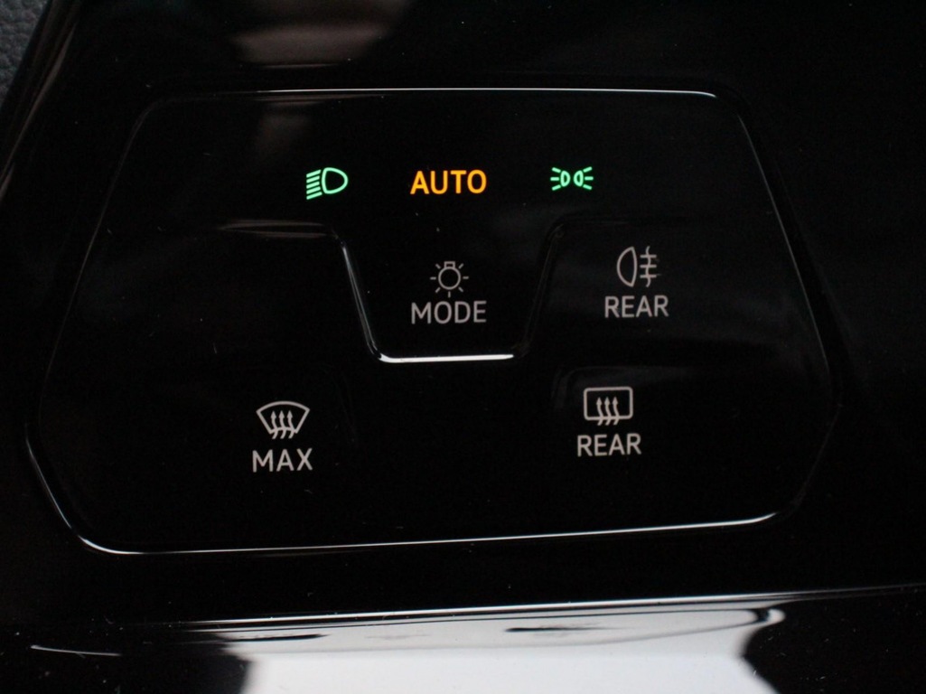 VOLKSWAGEN, GOLF