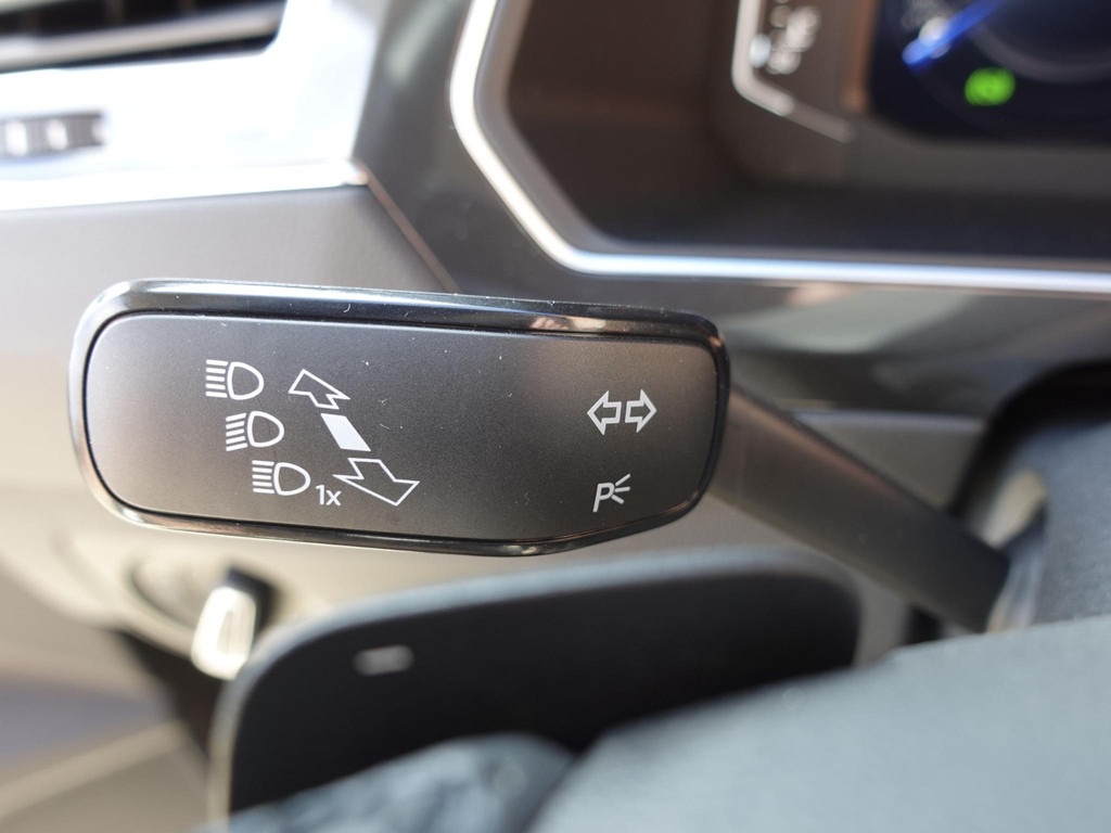VOLKSWAGEN, TIGUAN