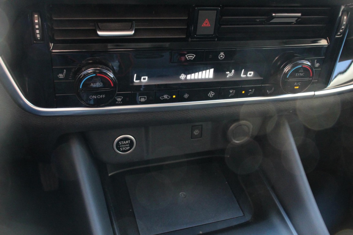 NISSAN, QASHQAI