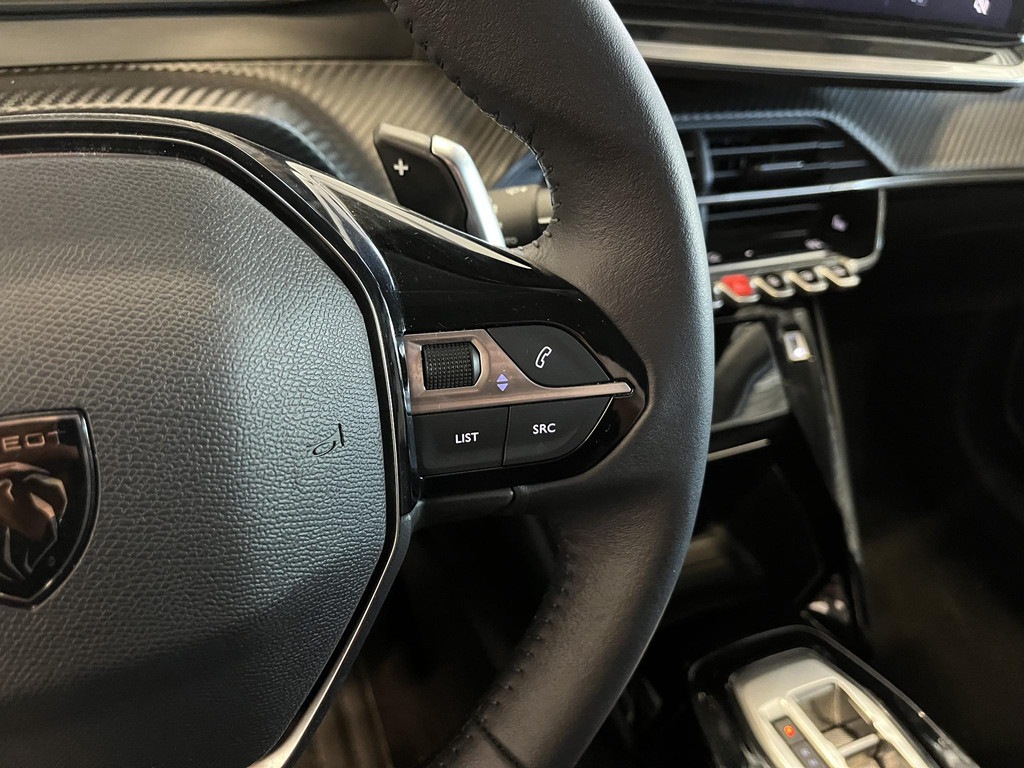PEUGEOT, 208