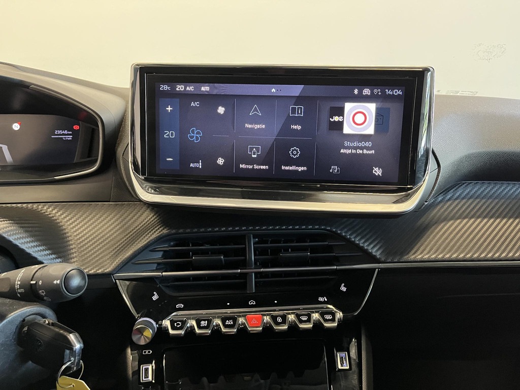 PEUGEOT, 208
