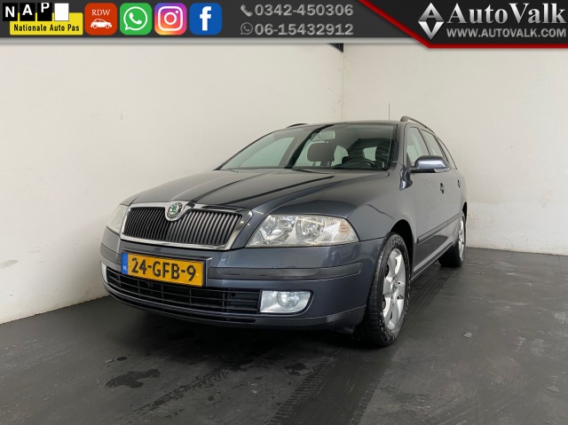 Skoda Octavia - Combi 1.6 FSI Tour Airco. Cruise. Elek. Pakket!
