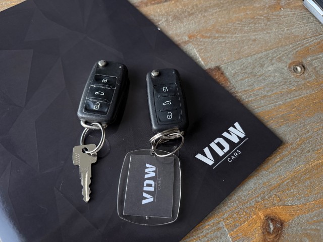 VOLKSWAGEN CADDY Maxi 2.0 TDI L2H1 Cruise  Airco  Trekhaak, VDW Cars, Enschede