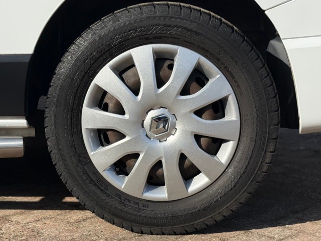 RENAULT TRAFIC L2H1 2.0 dCi 120PK Navi  Airco Trekhaak, VDW Cars, Enschede