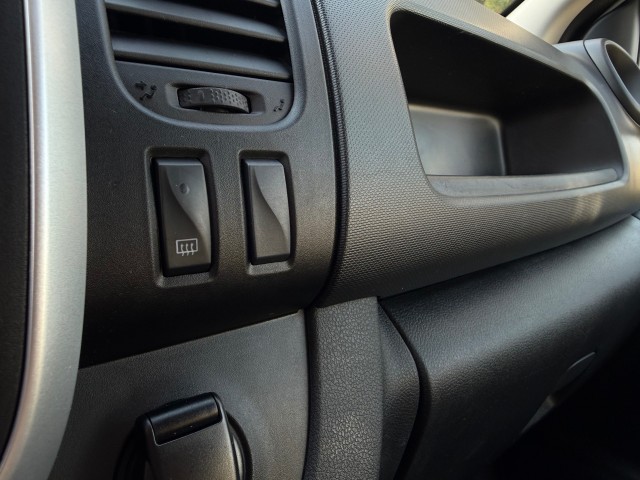 RENAULT TRAFIC L2H1 2.0 dCi 120PK Navi  Airco Trekhaak, VDW Cars, Enschede