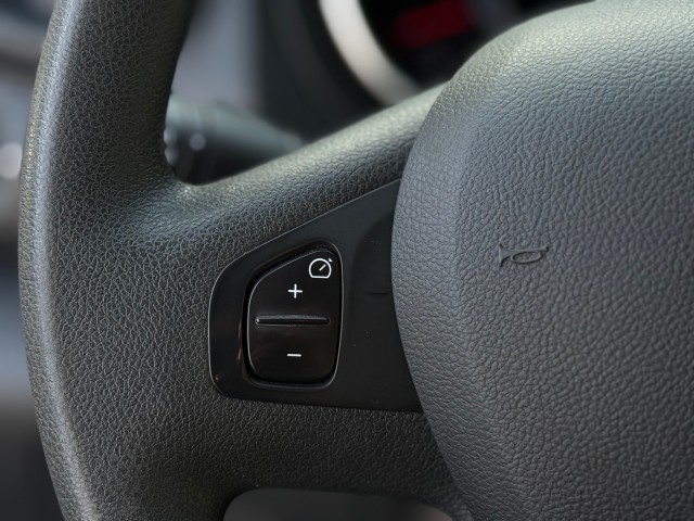 RENAULT TRAFIC L2H1 2.0 dCi 120PK Navi  Airco Trekhaak, VDW Cars, Enschede