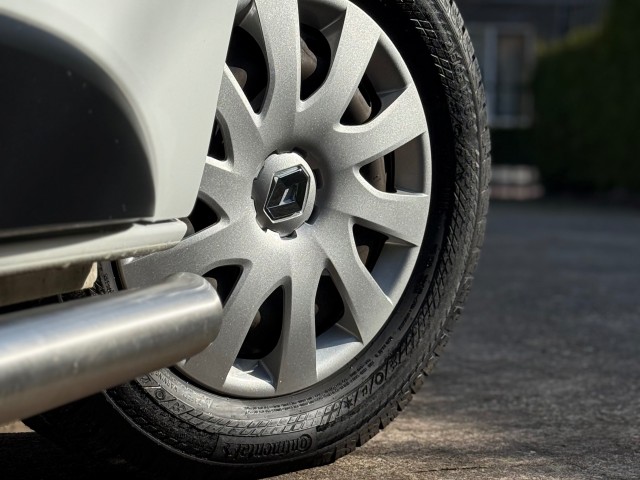 RENAULT TRAFIC L2H1 2.0 dCi 120PK Navi  Airco Trekhaak, VDW Cars, Enschede