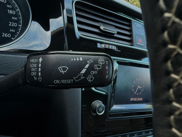 VOLKSWAGEN GOLF 1.2 TSI CUP Edition / Clima / Stoelverwarming, VDW Cars, Enschede